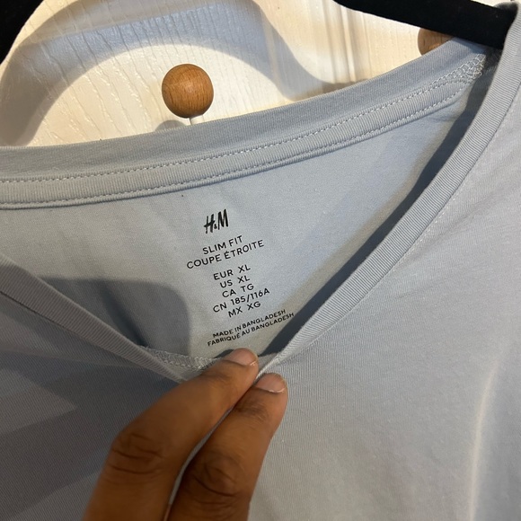 H&M basic crew neck tee - Picture 2 of 3